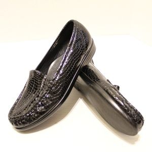 SAS Simplify Slip On Loafers Crocodile Print Croc